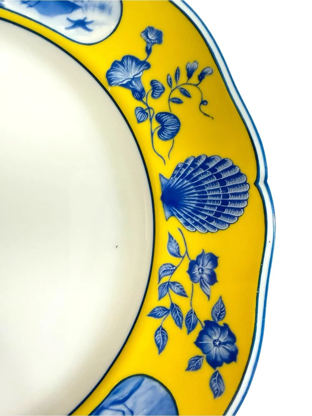 Lynn Chase Designs Costa Azzurra Dinner Plate Yellow Blue Birds Shells 10in